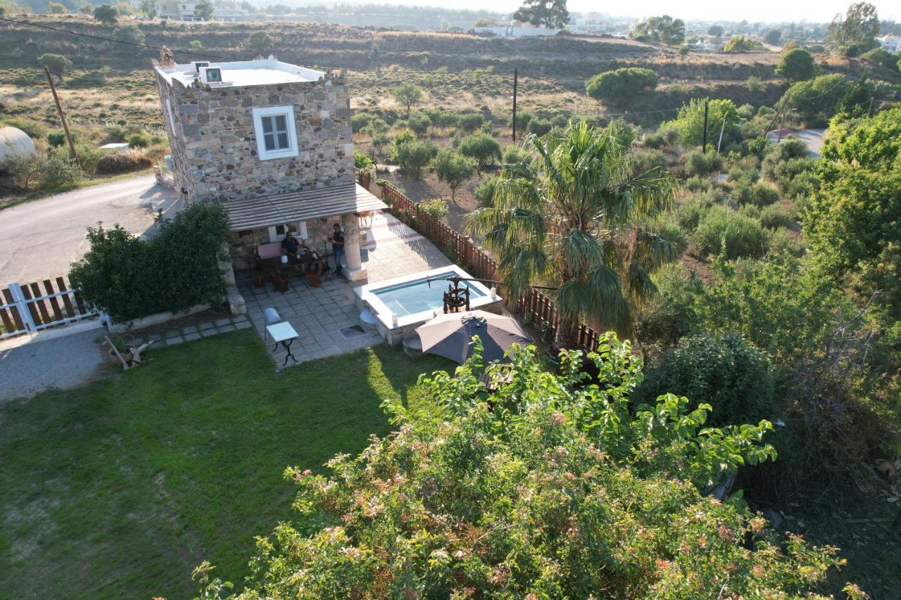 Traditional Kos Villa With Swimming Pool, Lawn Yard And Bbq Bagian luar foto