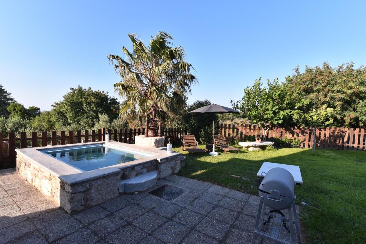 Traditional Kos Villa With Swimming Pool, Lawn Yard And Bbq Bagian luar foto