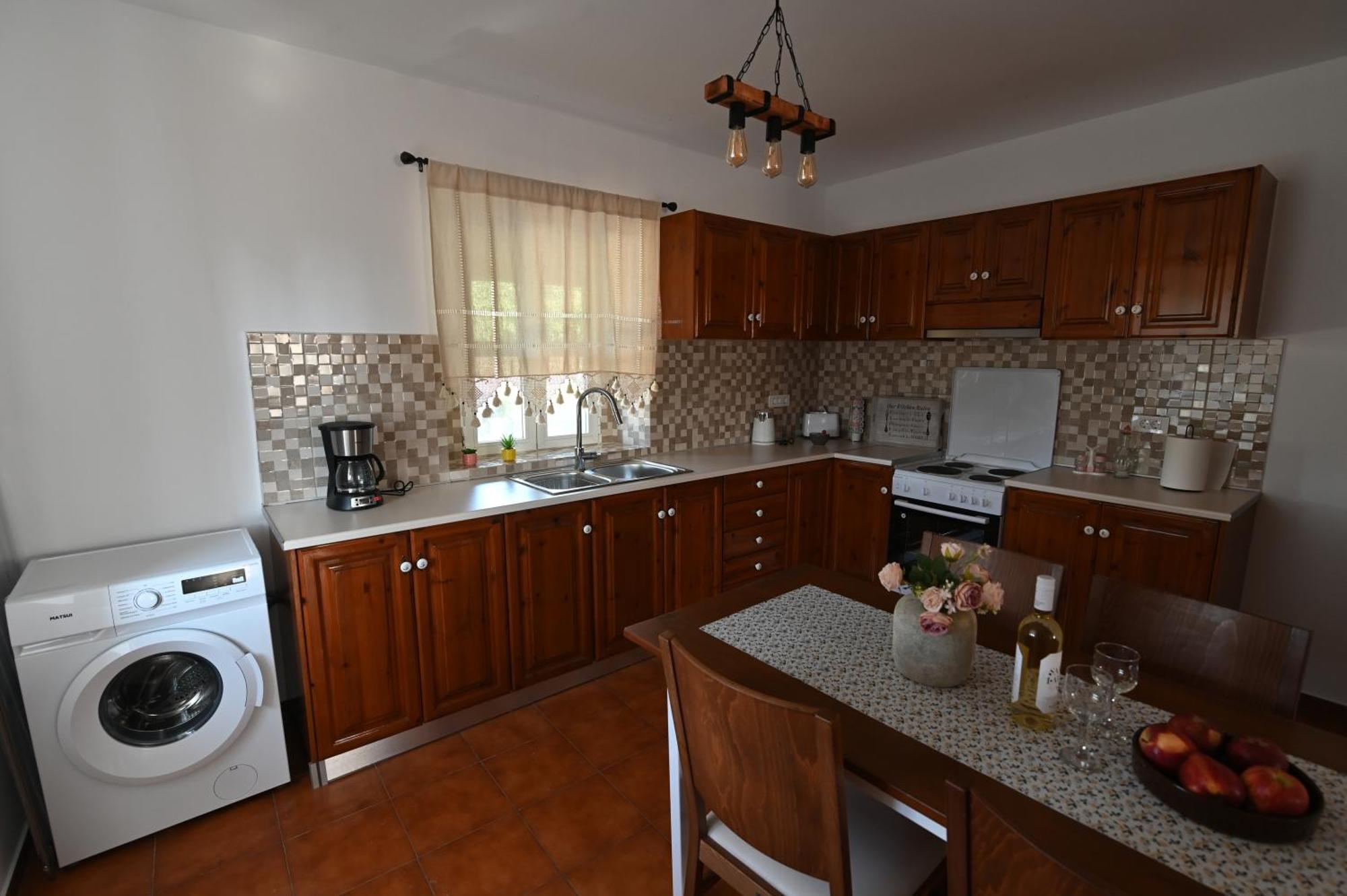 Traditional Kos Villa With Swimming Pool, Lawn Yard And Bbq Bagian luar foto